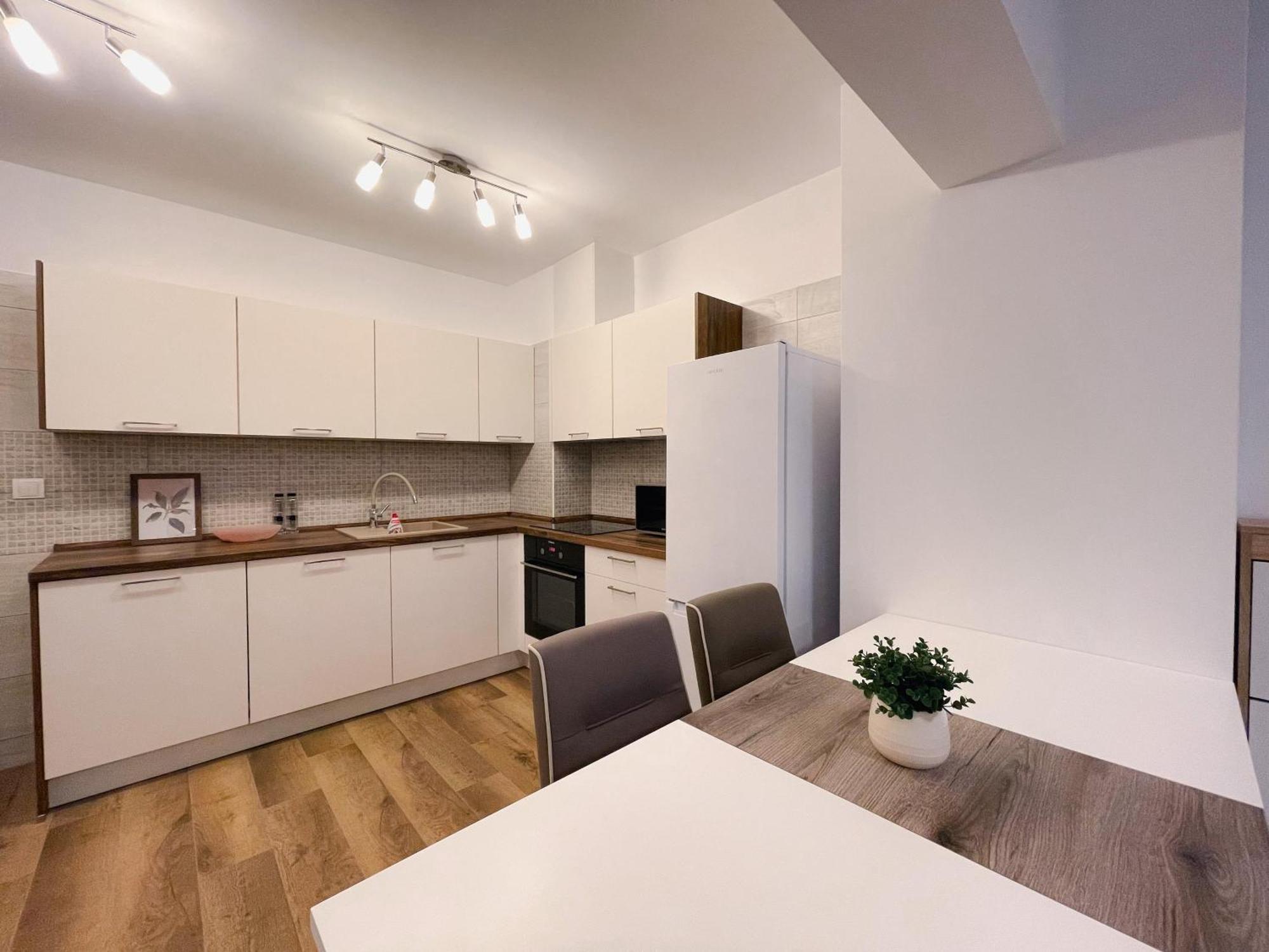 Ad Apartments Κλουζ-Ναπόκα Δωμάτιο φωτογραφία